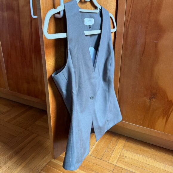 Kallmeyer Grey Vest (size S) WORN ONCE - Picture 6 of 11